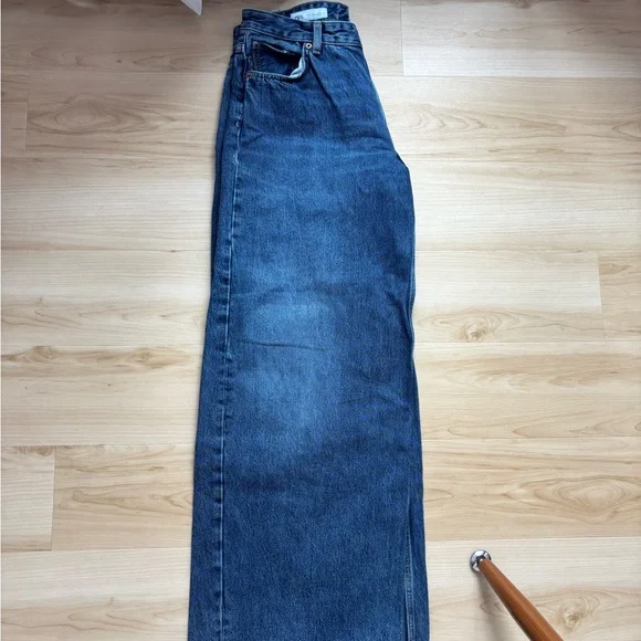 Zara mid rise wide leg jeans - Picture 2 of 4